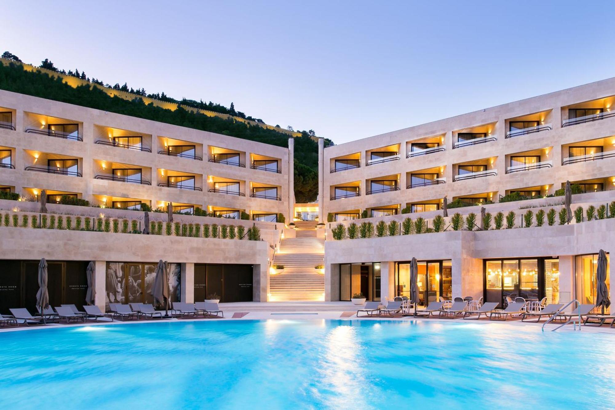 Four Points By Sheraton Сесимбра Экстерьер фото
